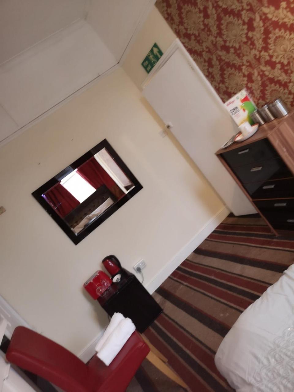 Red Carpet Guesthouse 독서 외부 사진